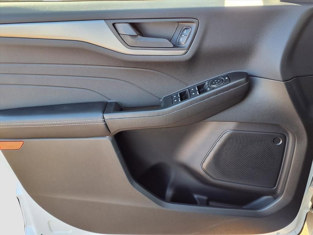 New 2026 Ford Escape Active w/ Cold Weather Package image 18