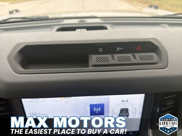 New 2025 Ford Bronco 4-Door image 34