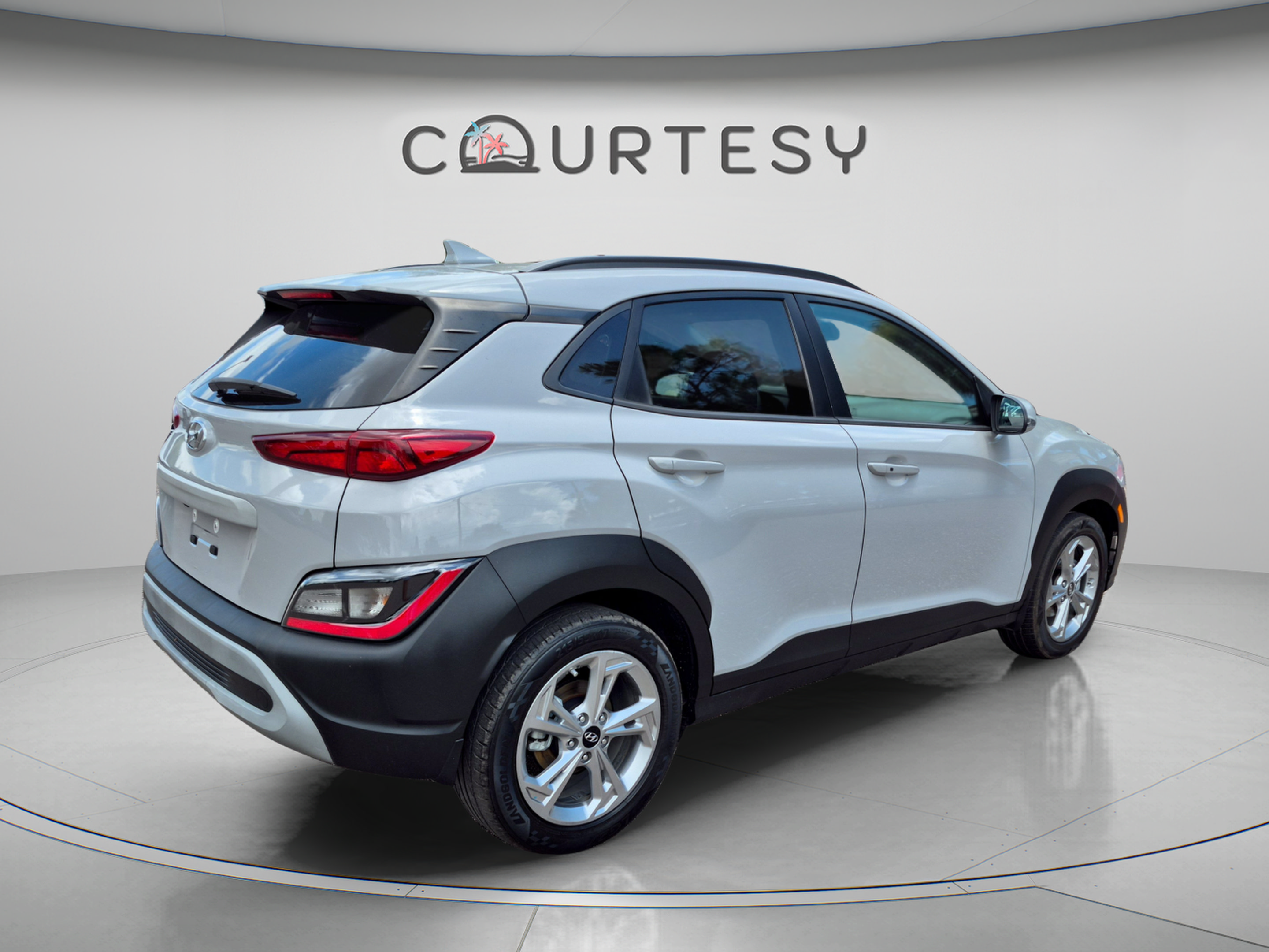 Certified 2022 Hyundai Kona SEL w/ Cargo Package FWD image 5