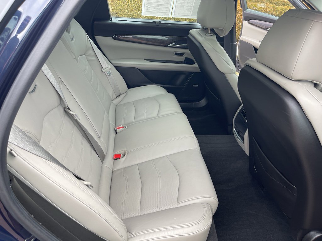 Used 2017 Cadillac CT6 Luxury image 26