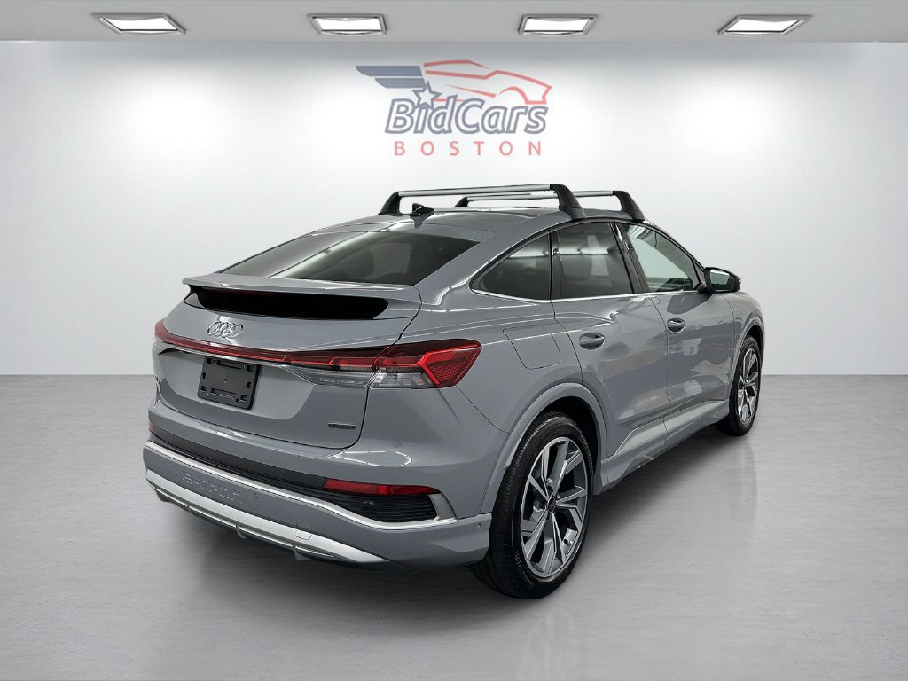 Used 2024 Audi Q4 e-tron Prestige AWD/4WD image 4