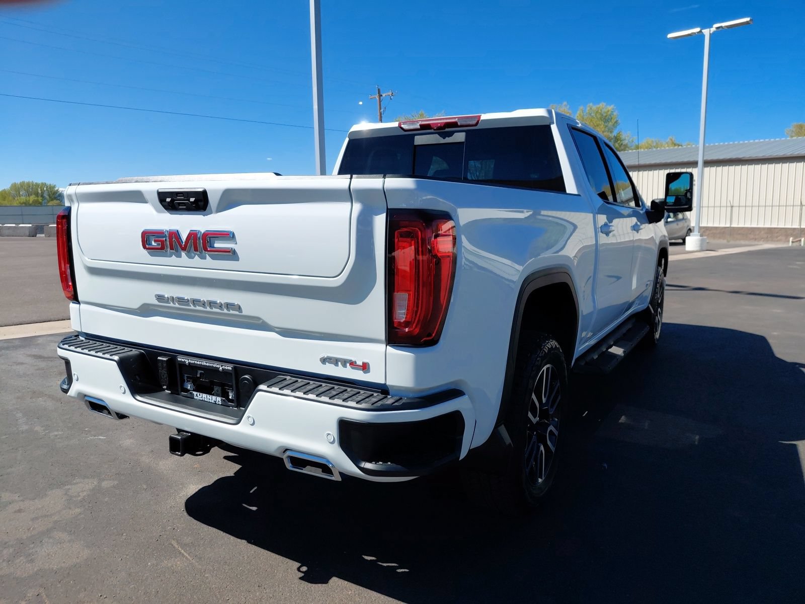 New 2026 GMC Sierra 1500 AT4 w/ AT4 Premium Package AWD/4WD image 3