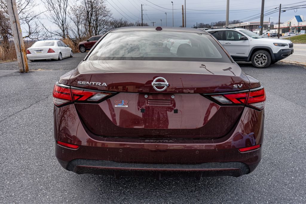 Used 2022 Nissan Sentra SV image 6