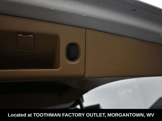 Used 2019 Cadillac Escalade Platinum image 7