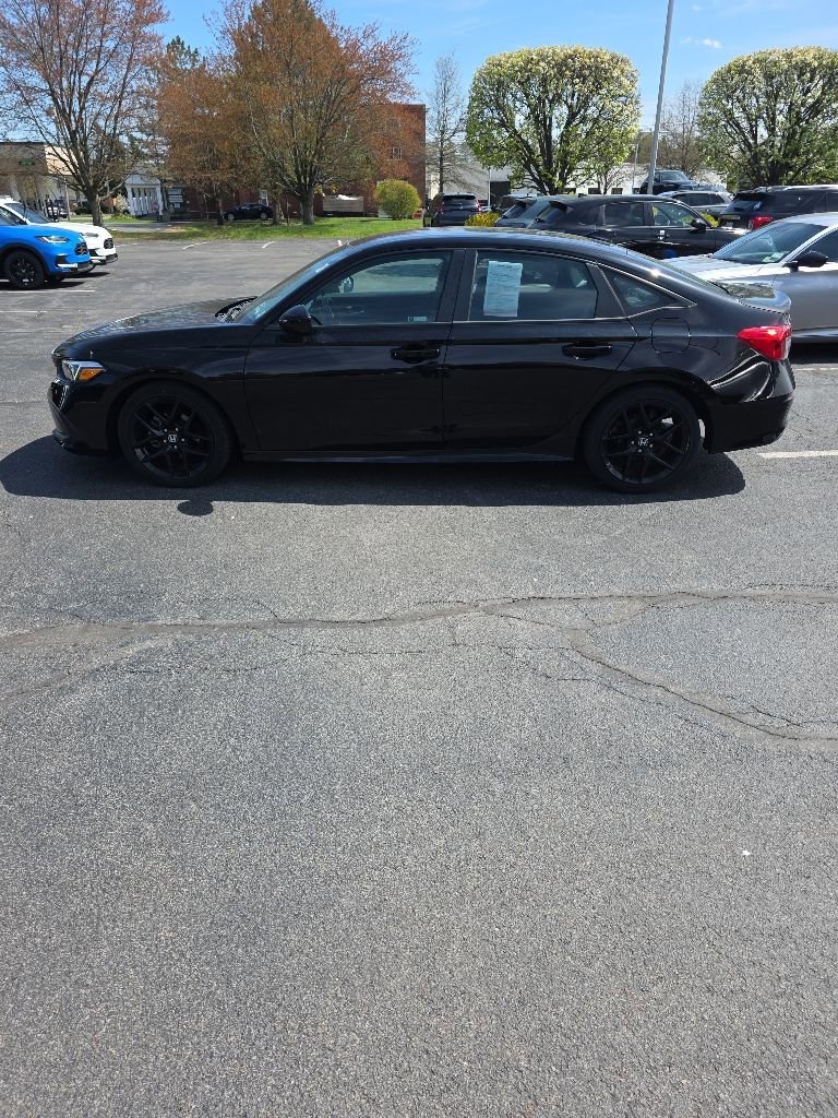 Used 2023 Honda Civic Sport image 4