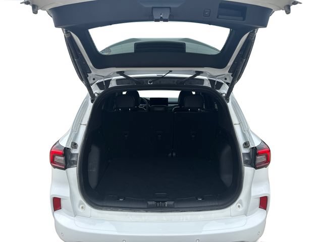 Used 2023 Ford Escape ST-Line Select w/ Tech Pack #2 AWD/4WD image 12