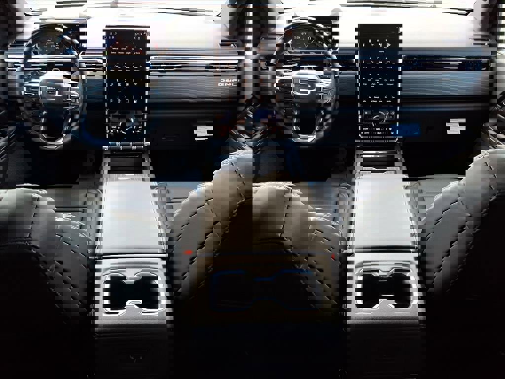 New 2025 GMC Sierra EV Denali image 11