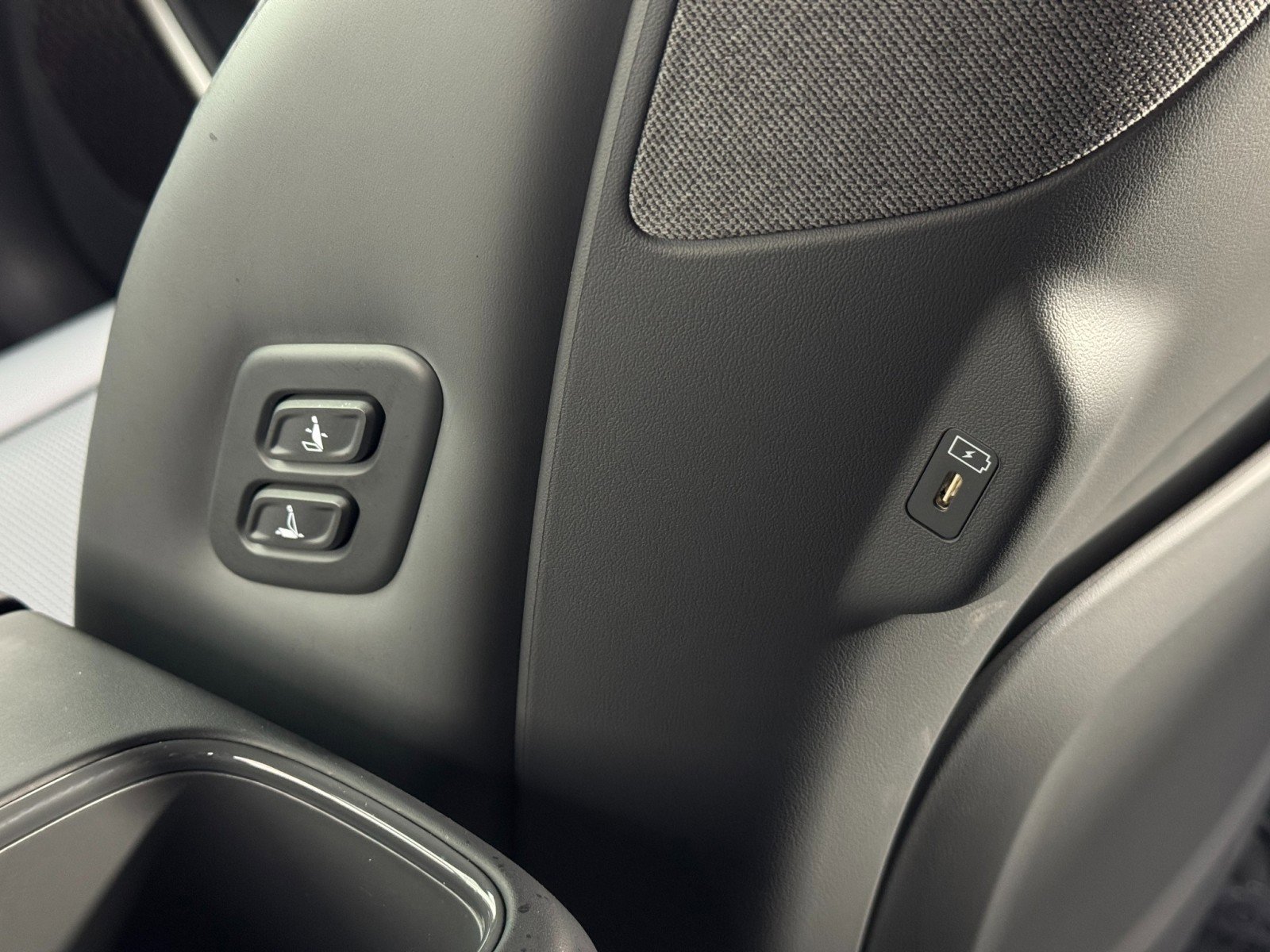 Used 2024 Kia EV9 Light image 36