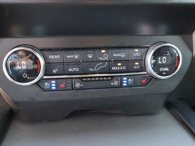 Certified 2021 Ford Expedition XLT RWD image 31