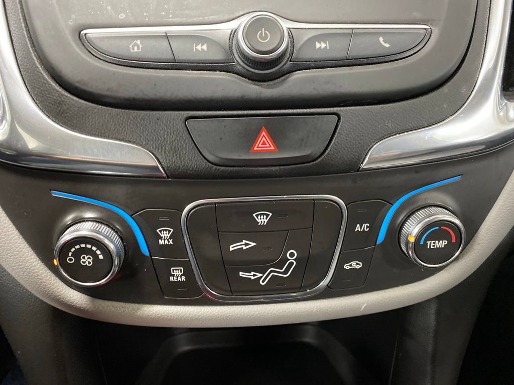 Used 2019 Chevrolet Equinox LS w/ LS Convenience Package AWD/4WD image 39