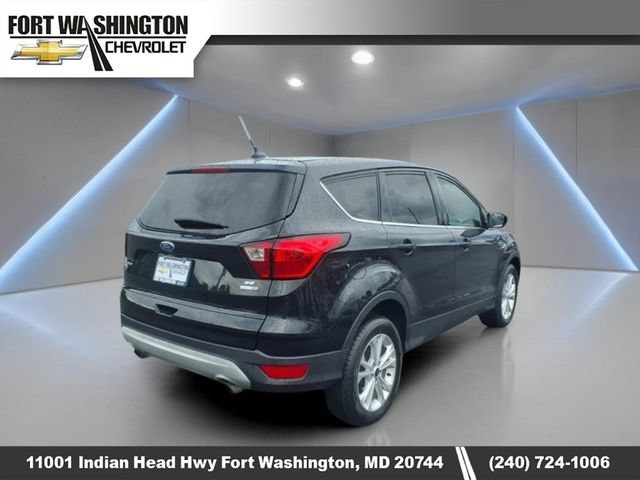 Used 2019 Ford Escape SE AWD/4WD image 4