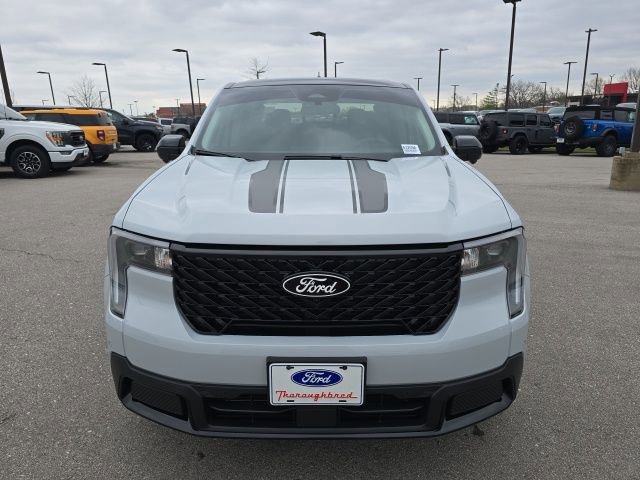 Used 2025 Ford Maverick Lariat w/ Black Appearance Package image 8