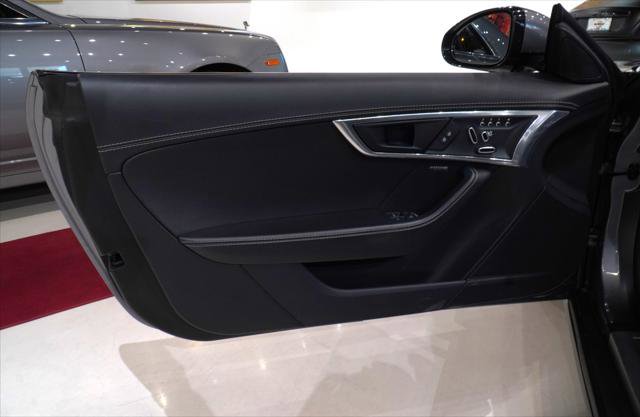 Used 2021 Jaguar F-TYPE R image 29