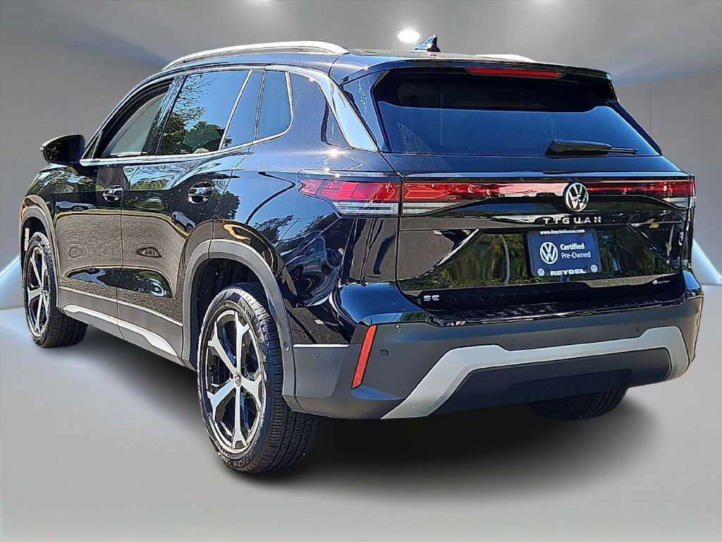 Certified 2025 Volkswagen Tiguan SE w/ Panoramic Sunroof Package AWD/4WD image 7