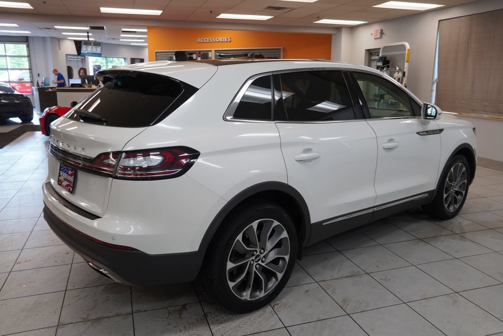 Used 2022 Lincoln Nautilus Reserve AWD/4WD image 15