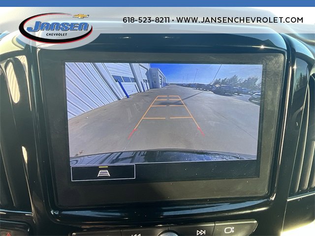 Used 2022 Chevrolet Traverse LT w/ Midnight/Sport Edition image 14