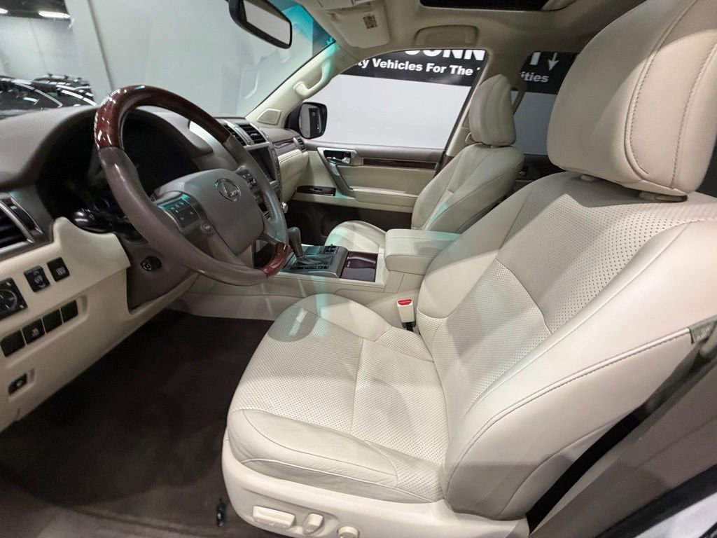Used 2012 Lexus GX 460 w/ Comfort Plus Pkg image 22