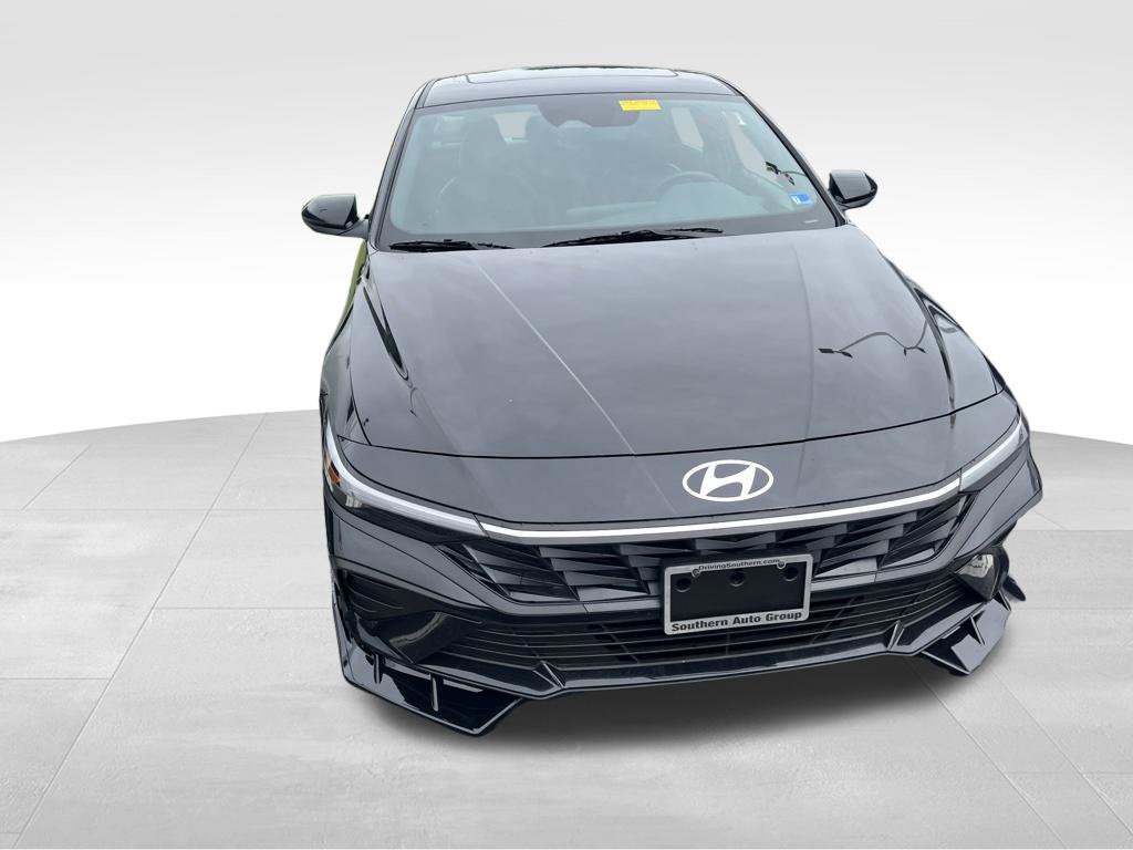 Used 2026 Hyundai Elantra SEL Sport FWD image 19