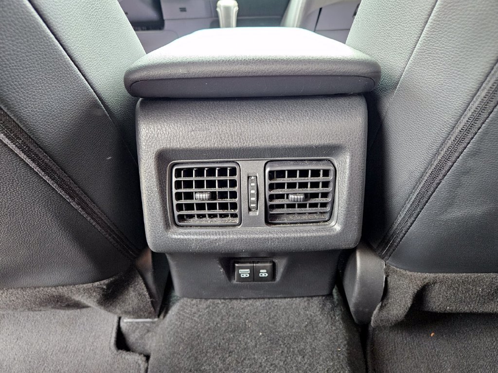Certified 2025 Toyota Camry SE w/ Convenience Package FWD image 11