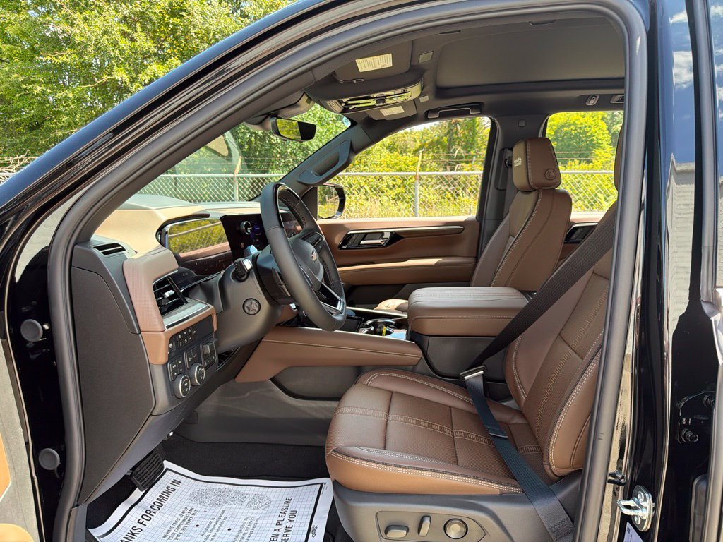 New 2026 Chevrolet Tahoe High Country AWD/4WD image 25
