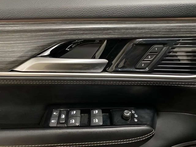 Used 2024 Jeep Wagoneer Series II w/ Premium Group I AWD/4WD image 31