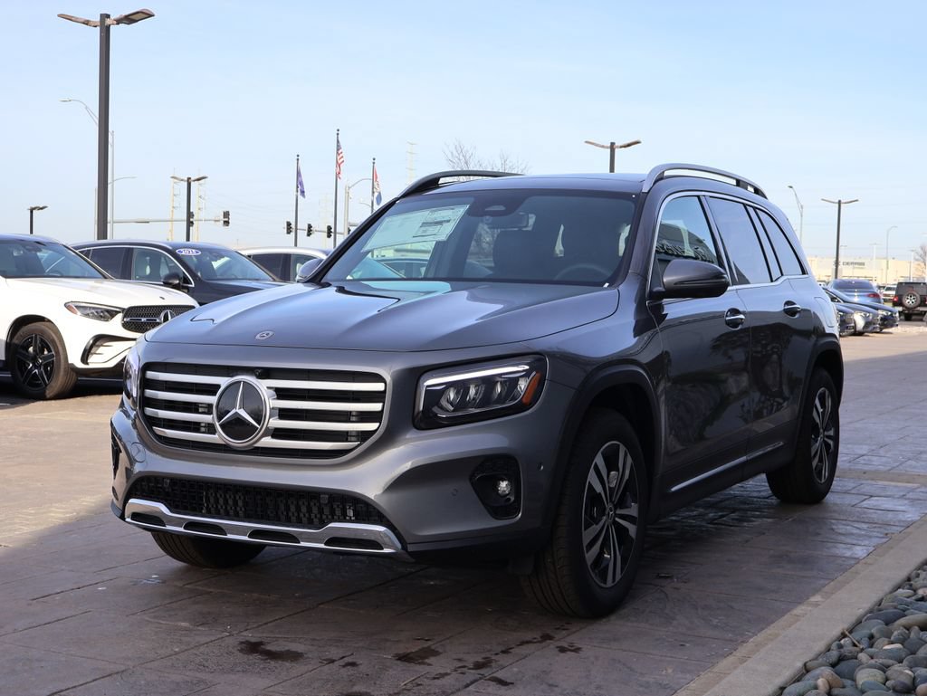 New 2026 Mercedes-Benz GLB 250 4MATIC image 3