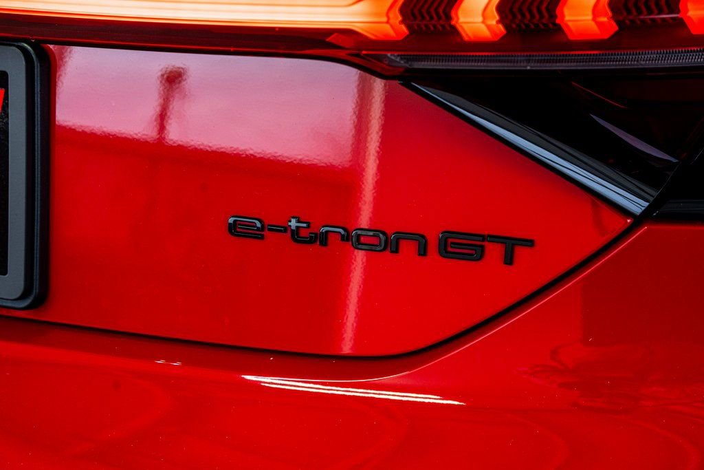 Used 2024 Audi RS e-tron GT w/ Carbon Performance Package image 28
