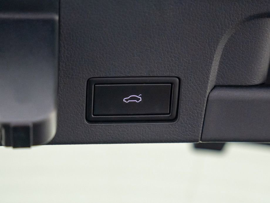 Used 2021 Volkswagen Arteon SEL Premium image 35