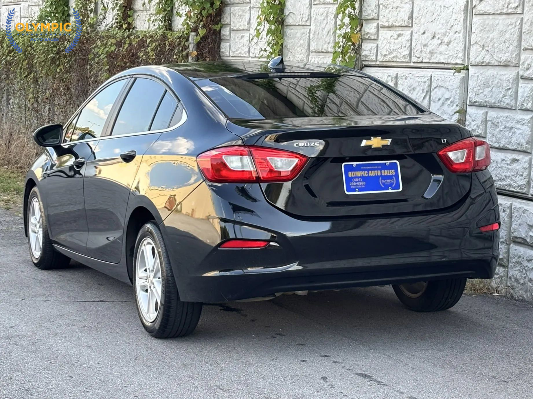 Used 2018 Chevrolet Cruze LT image 4