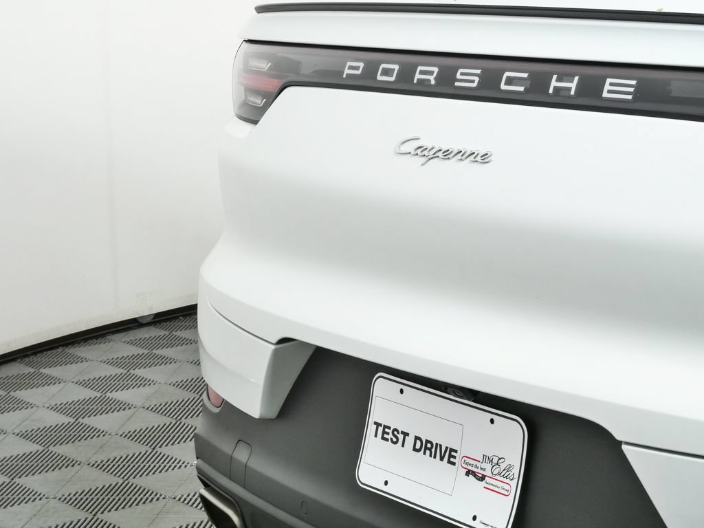 Certified 2021 Porsche Cayenne Coupe AWD/4WD image 38