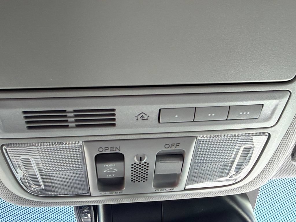 Used 2015 Honda Accord EX-L image 18