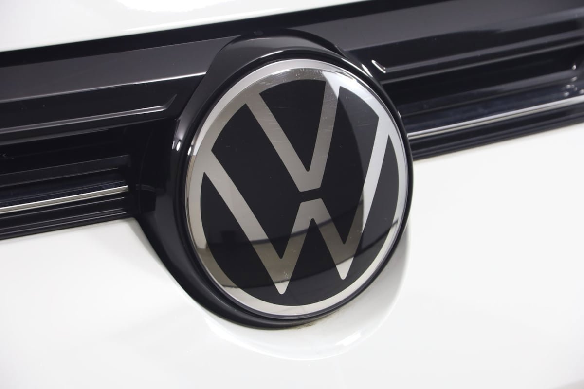 Used 2025 Volkswagen Taos S FWD image 15