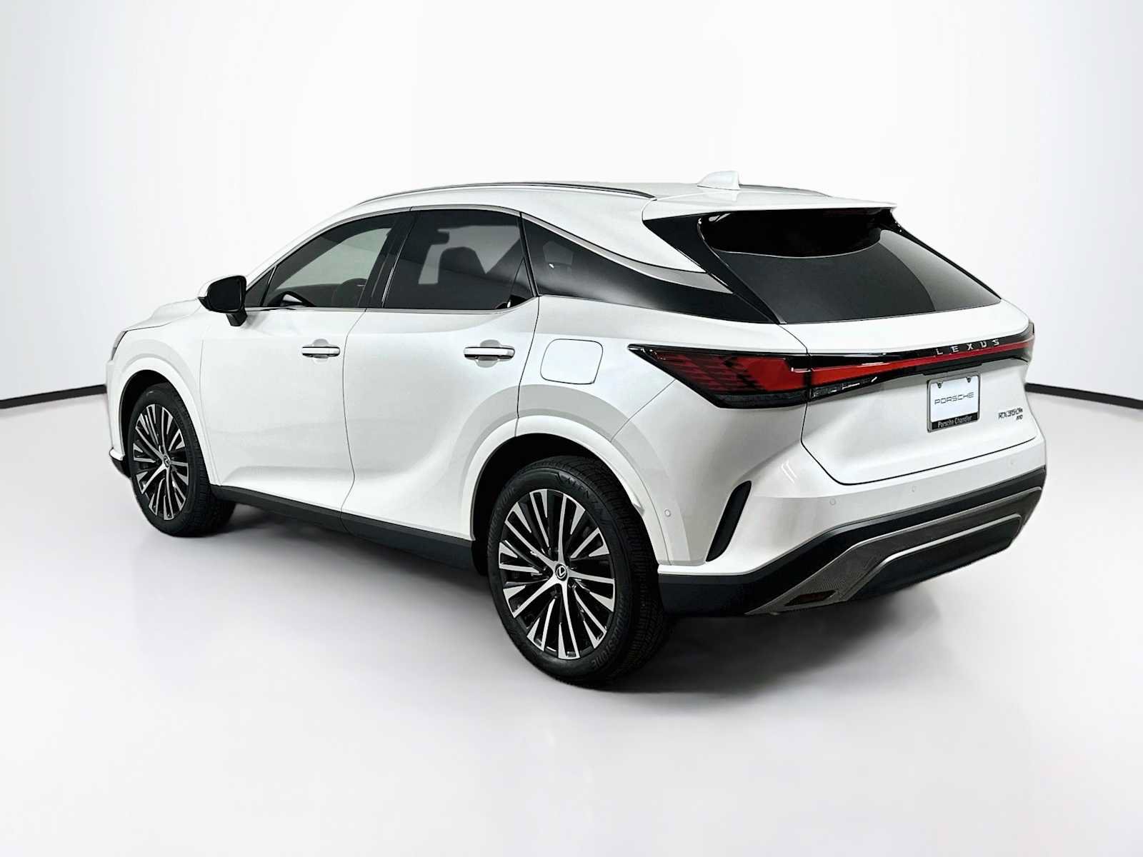Used 2024 Lexus RX 350 w/ Convenience Package AWD/4WD image 3