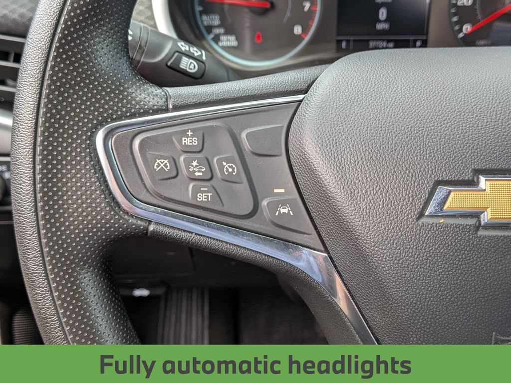 Used 2025 Chevrolet Malibu LT FWD image 21