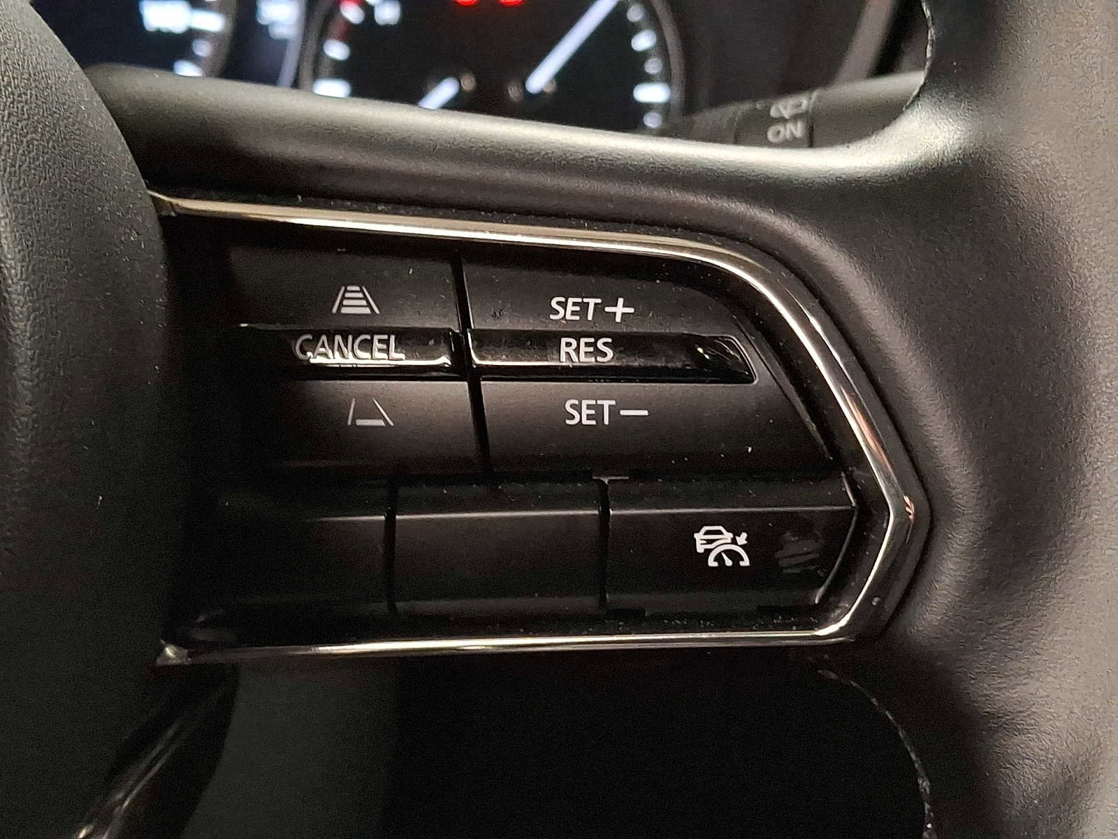 Used 2024 MAZDA CX-90 3.3 Turbo w/ Select Package image 18