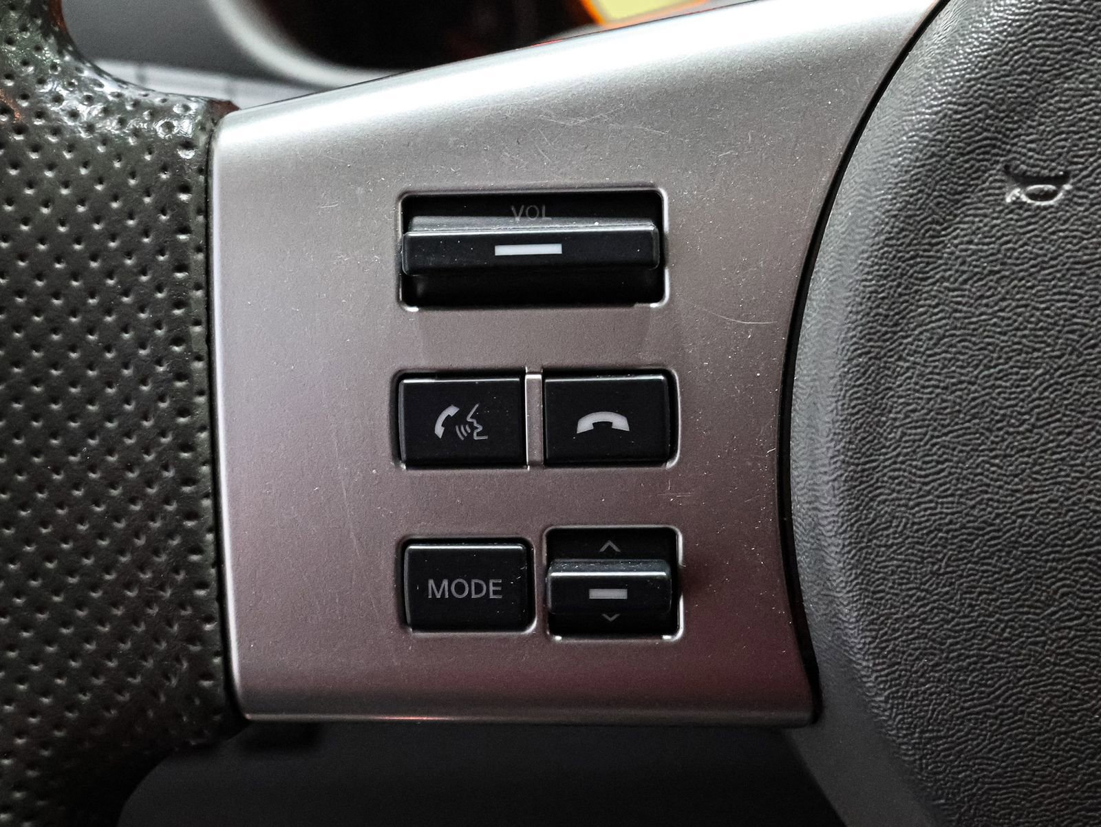 Used 2019 Nissan Frontier SV image 31