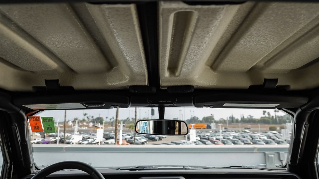 Used 2023 Jeep Gladiator Sport AWD/4WD image 19