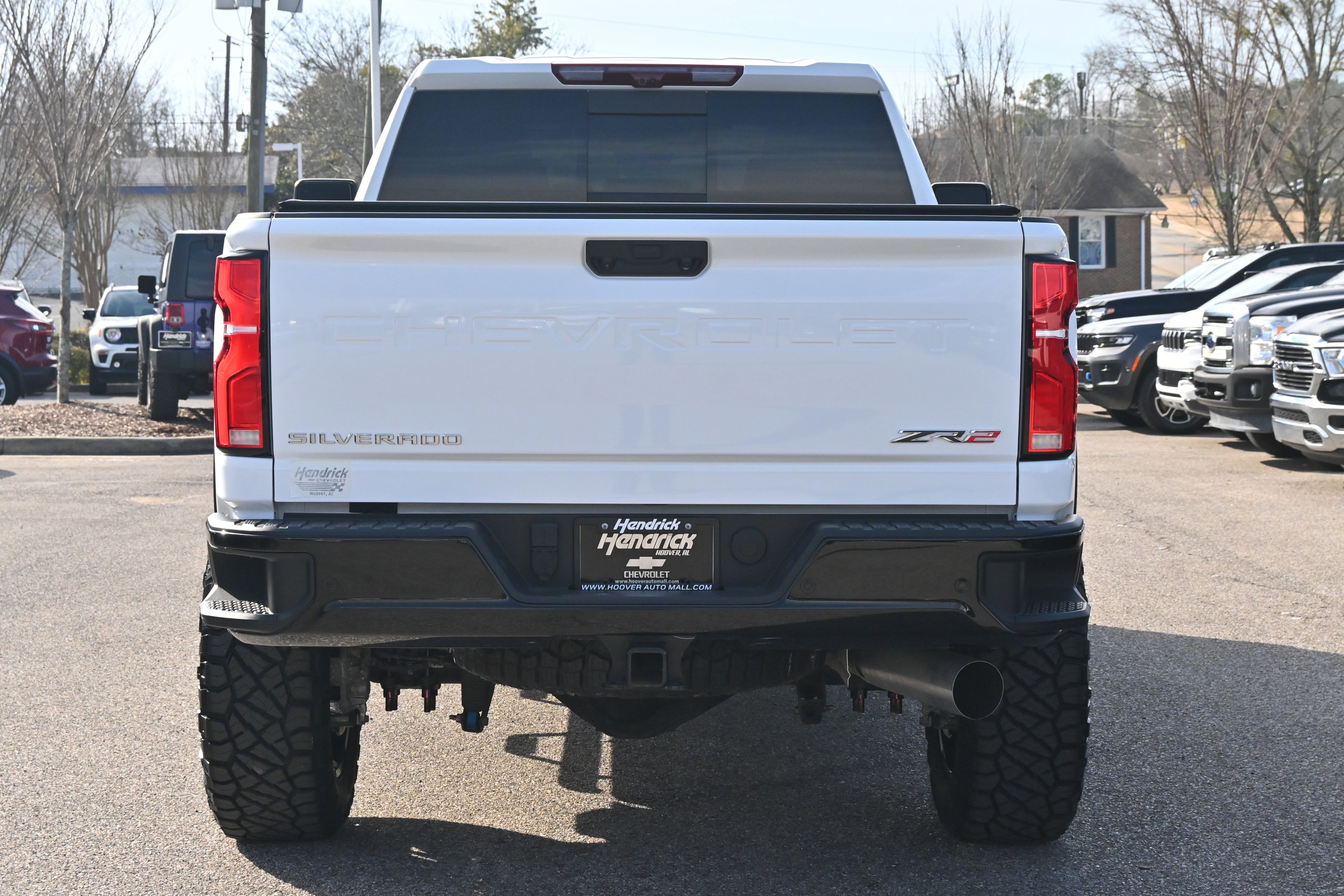 Used 2025 Chevrolet Silverado 2500 ZR2 w/ Technology Package image 13