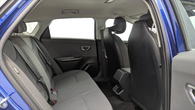 Used 2025 Kia K4 FWD image 18