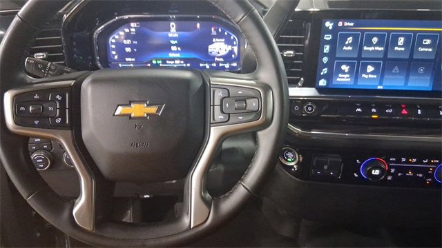 Used 2025 Chevrolet Silverado 1500 LT image 12