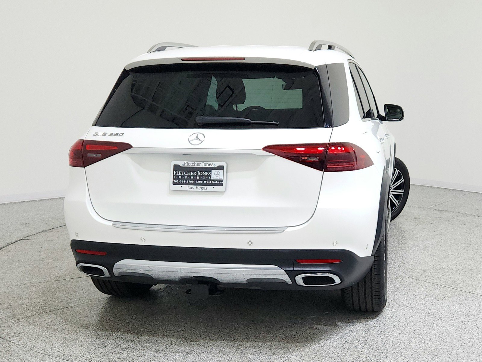 Certified 2025 Mercedes-Benz GLE 350 4MATIC image 2