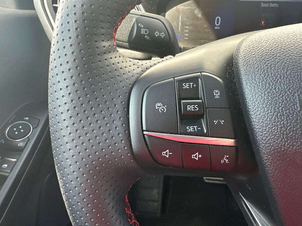 Used 2024 Ford Escape ST-Line w/ Tech Pack #1 AWD/4WD image 33
