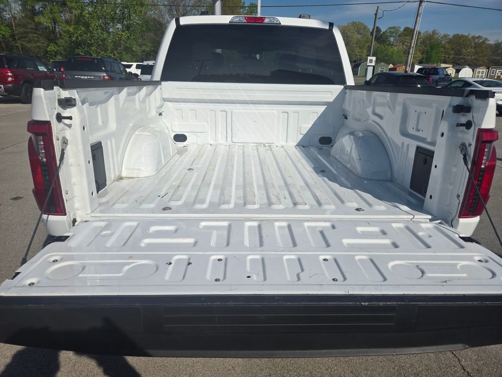 Used 2025 Ford F150 XLT w/ Equipment Group 301A Standard image 5