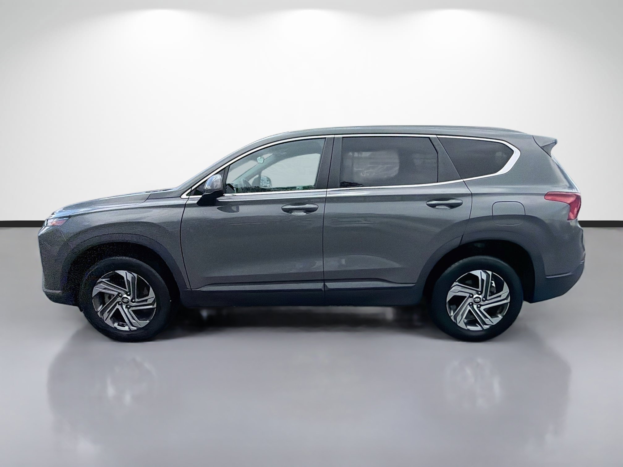 Used 2021 Hyundai Santa Fe SE AWD/4WD image 6