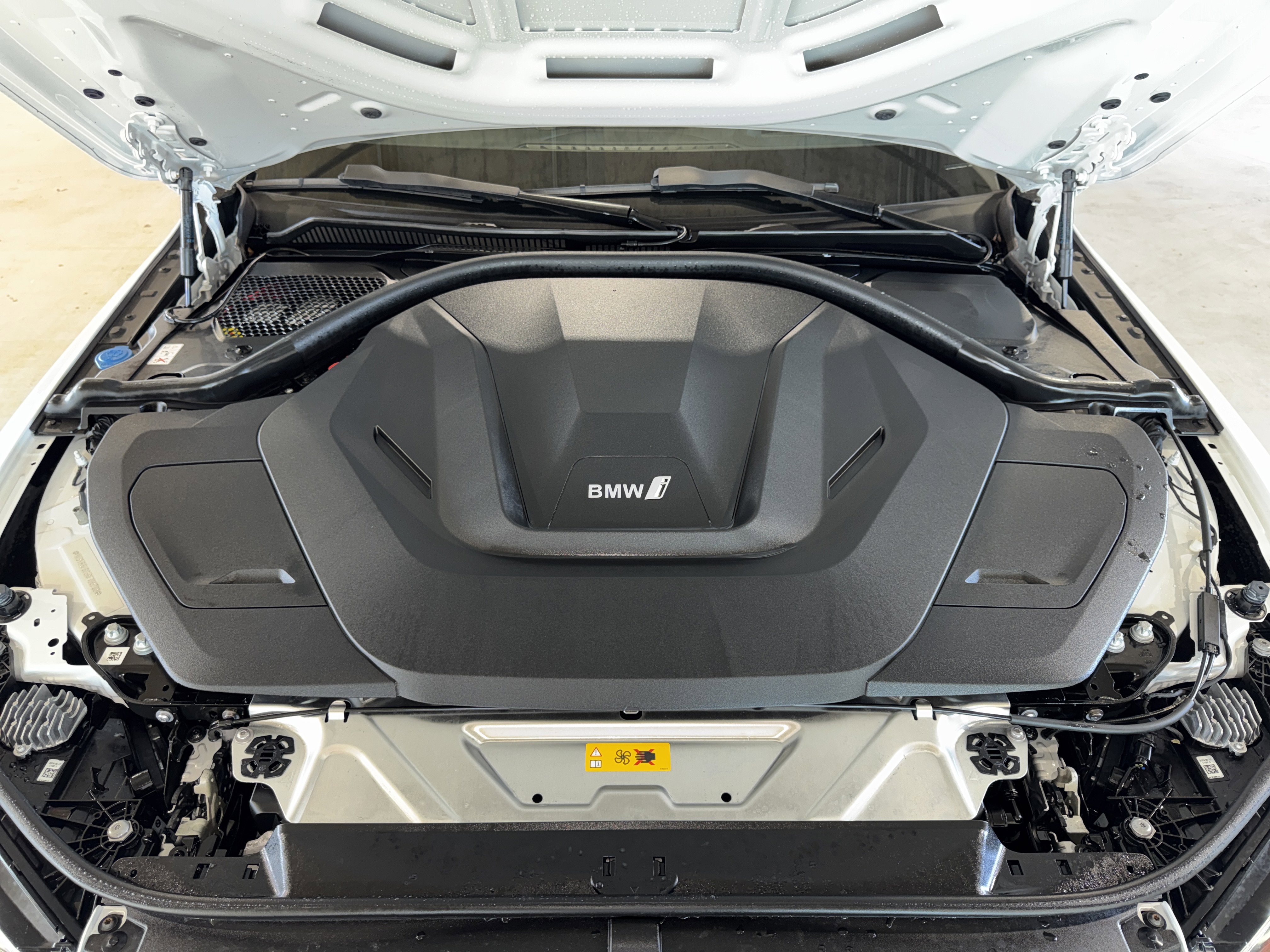 Certified 2024 BMW i4 xDrive40i image 35