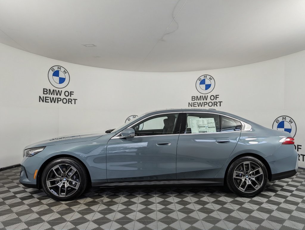 New 2027 BMW 530i xDrive w/ Premium Package AWD/4WD image 9