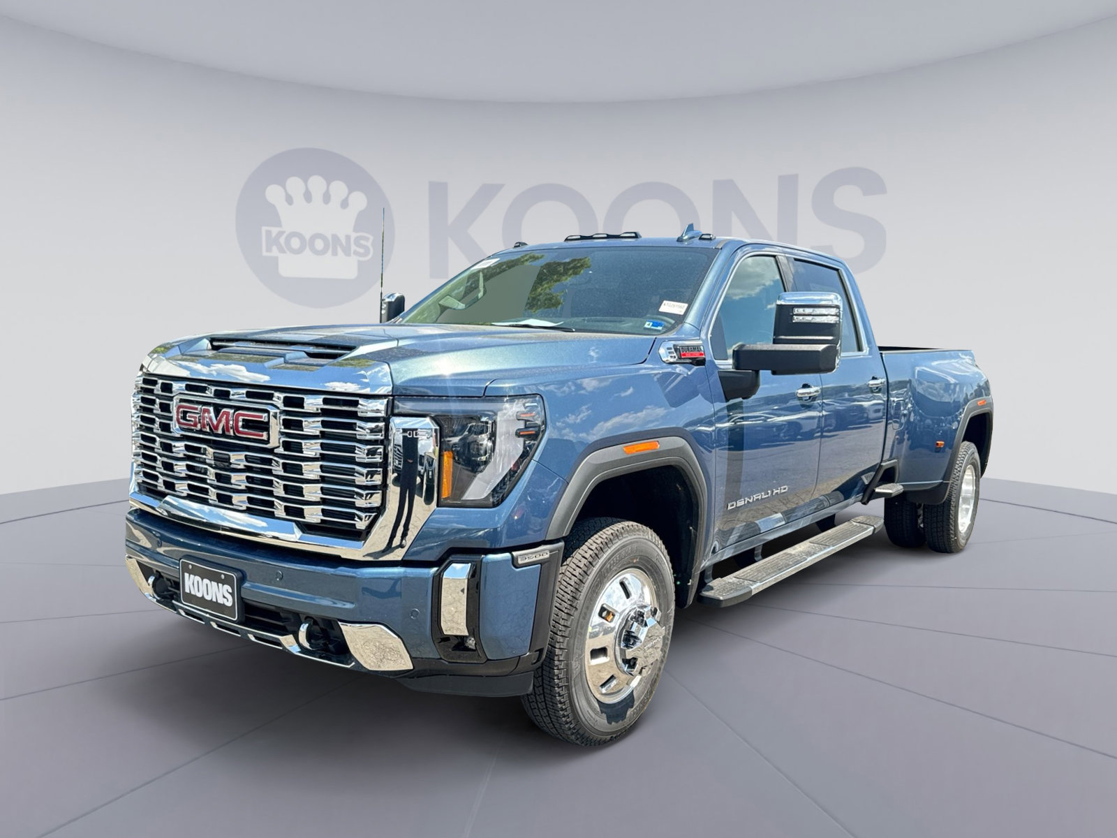 New 2026 GMC Sierra 3500 Denali w/ Denali Reserve Package