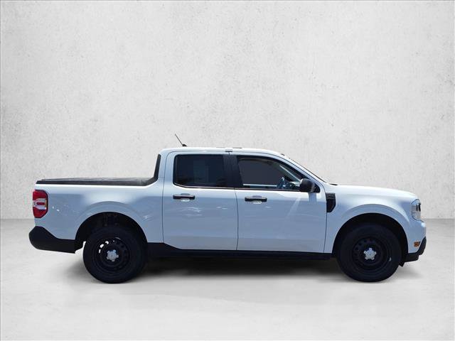 Used 2023 Ford Maverick XL FWD image 4