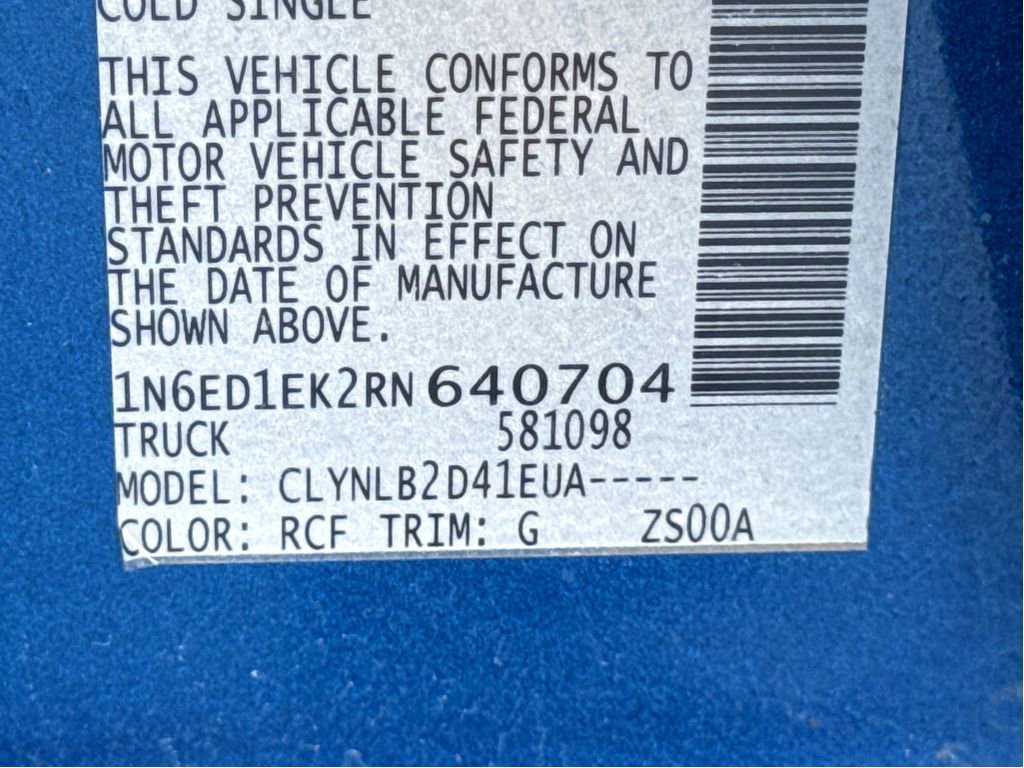 Used 2024 Nissan Frontier SV image 25