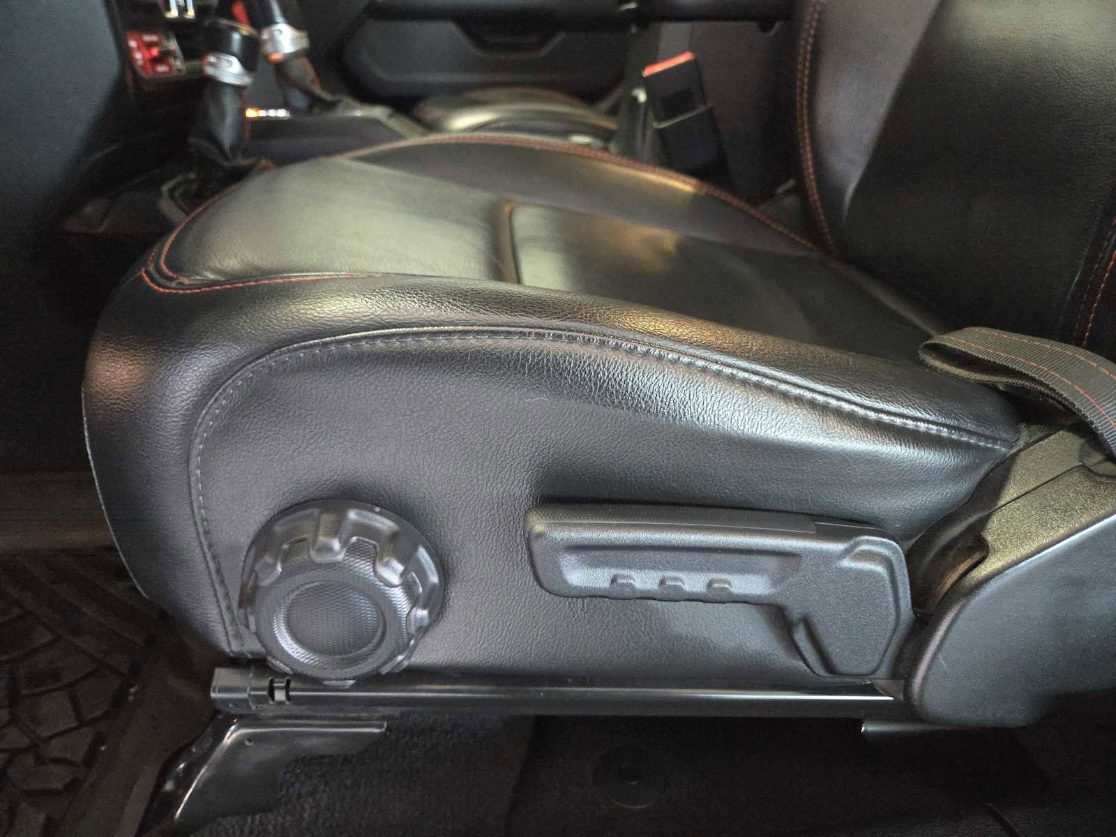 Used 2021 Jeep Wrangler Unlimited Rubicon w/ LED Lighting Group image 24